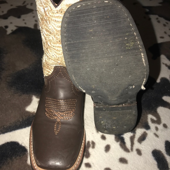 Kids Ferrini Gold Boots - Picture 4 of 5